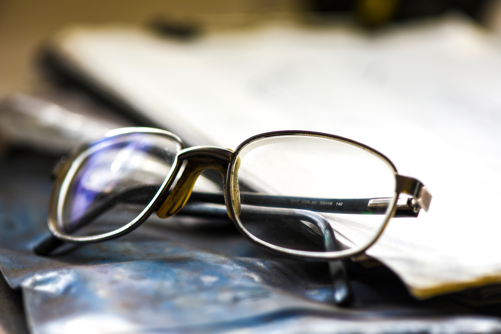 Artisan,Glasses,Put,On,A,Table